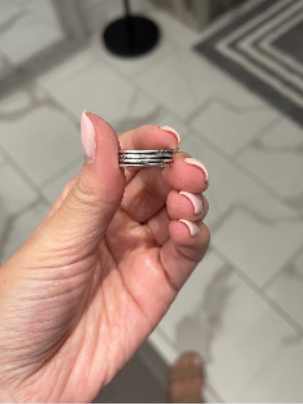 David Yurman crossover two tone ring - Picture 3 of 4